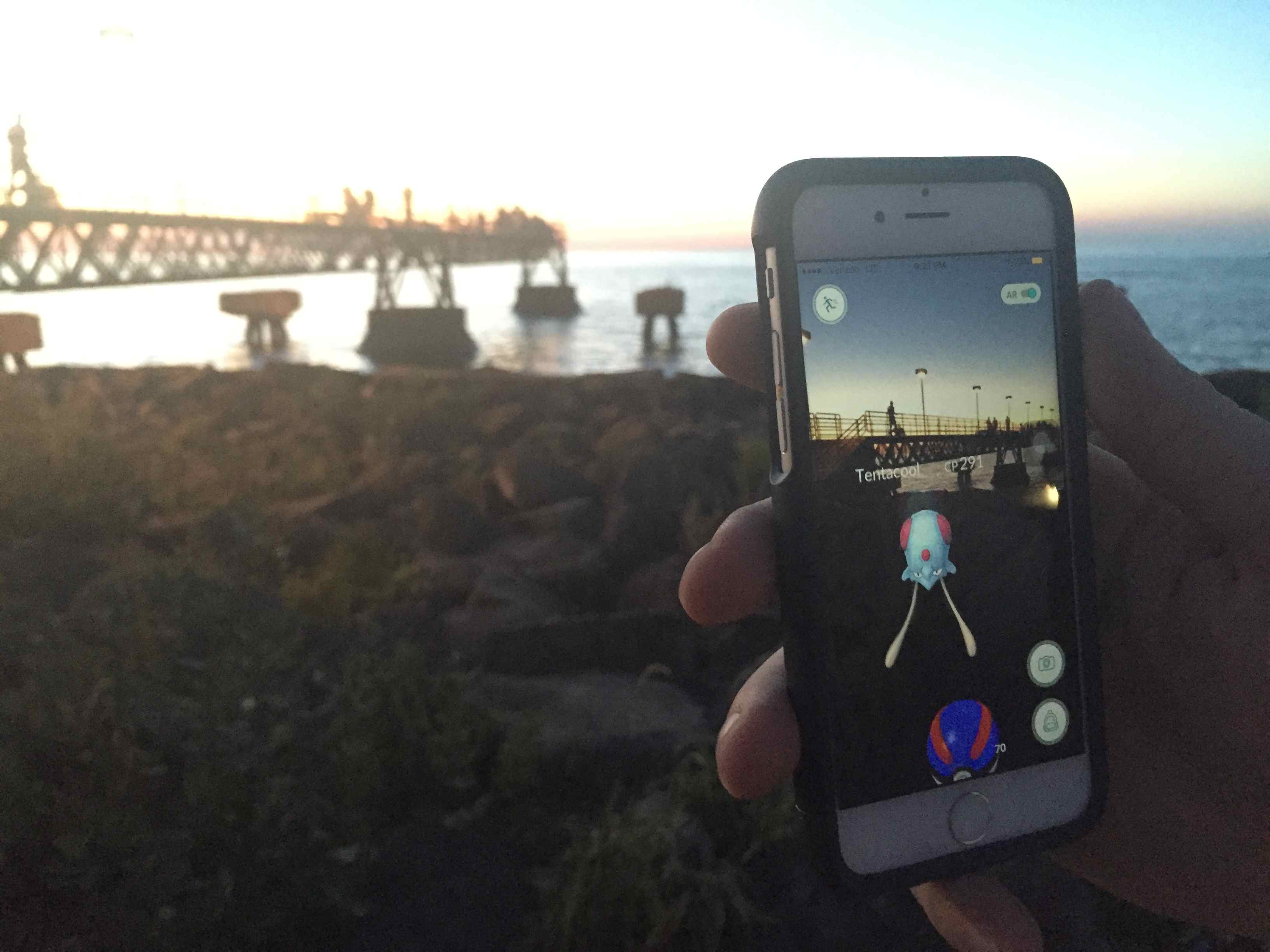 Pokemon GO Mobile Gaming